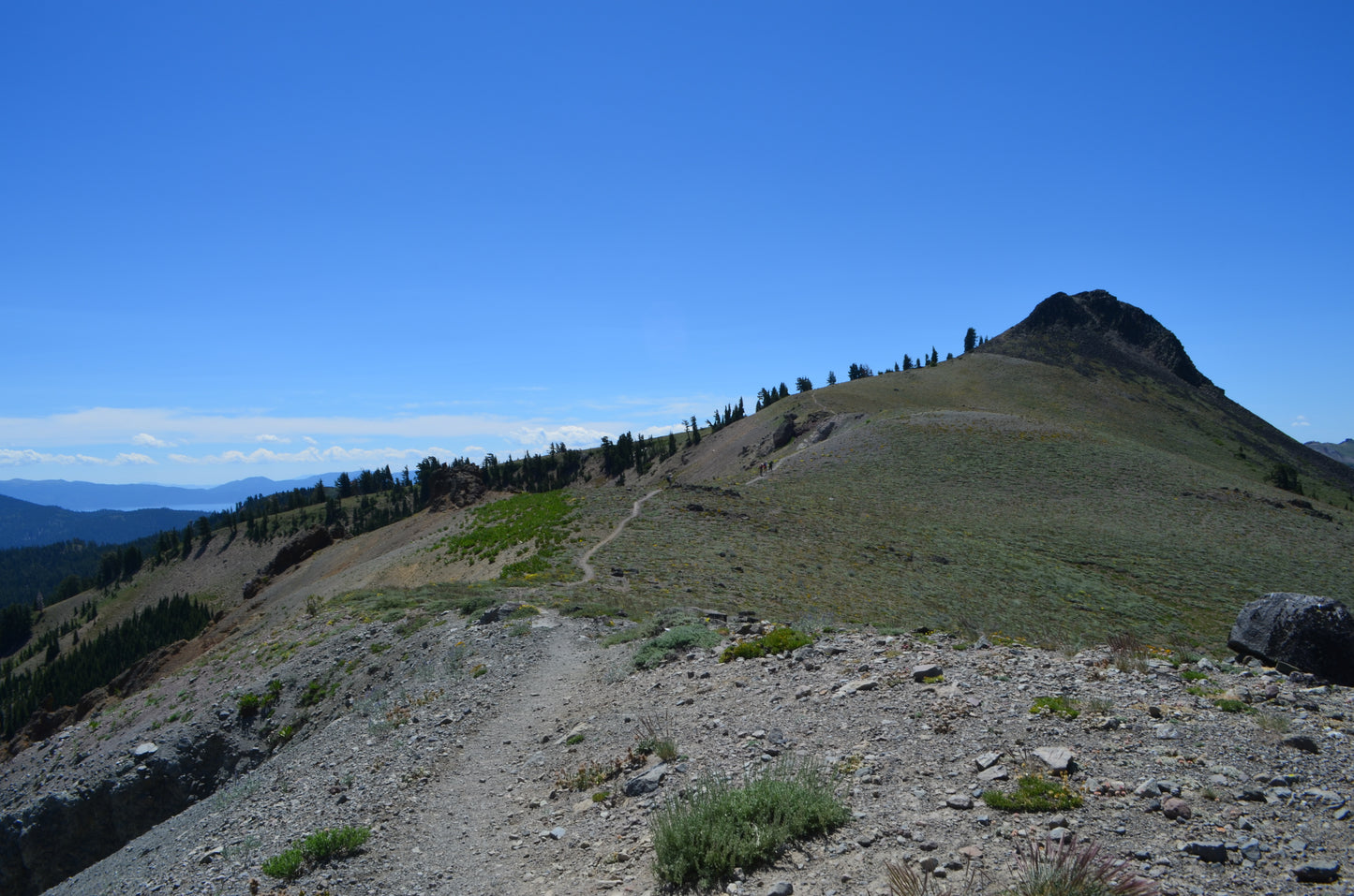 SUGAR BOWL TO PALISADES-PCT TRAIL